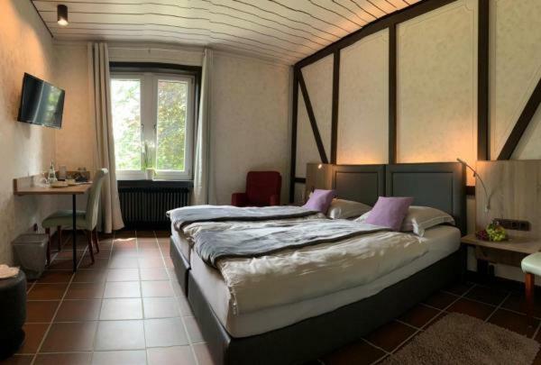 Burg Wassenberg Hotell Eksteriør bilde